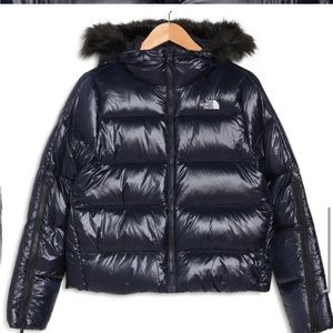 North Face Nuptse Glades Faux Fur Trim Hooded 550-Fill Down Short Jacket